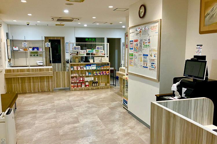 南行徳薬局　店内②